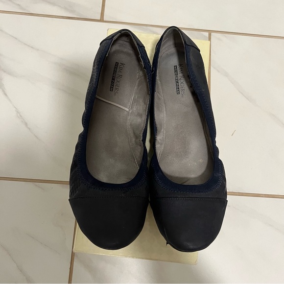 Kim Rogers Navy Adabella Flat - Picture 2 of 5
